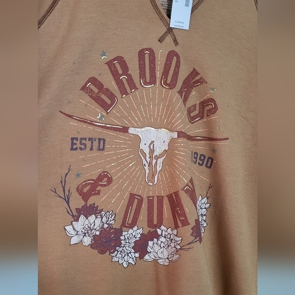 Maurices Brooks & Dunn Country Rock Band Sweatshirt - Picture 3 of 6